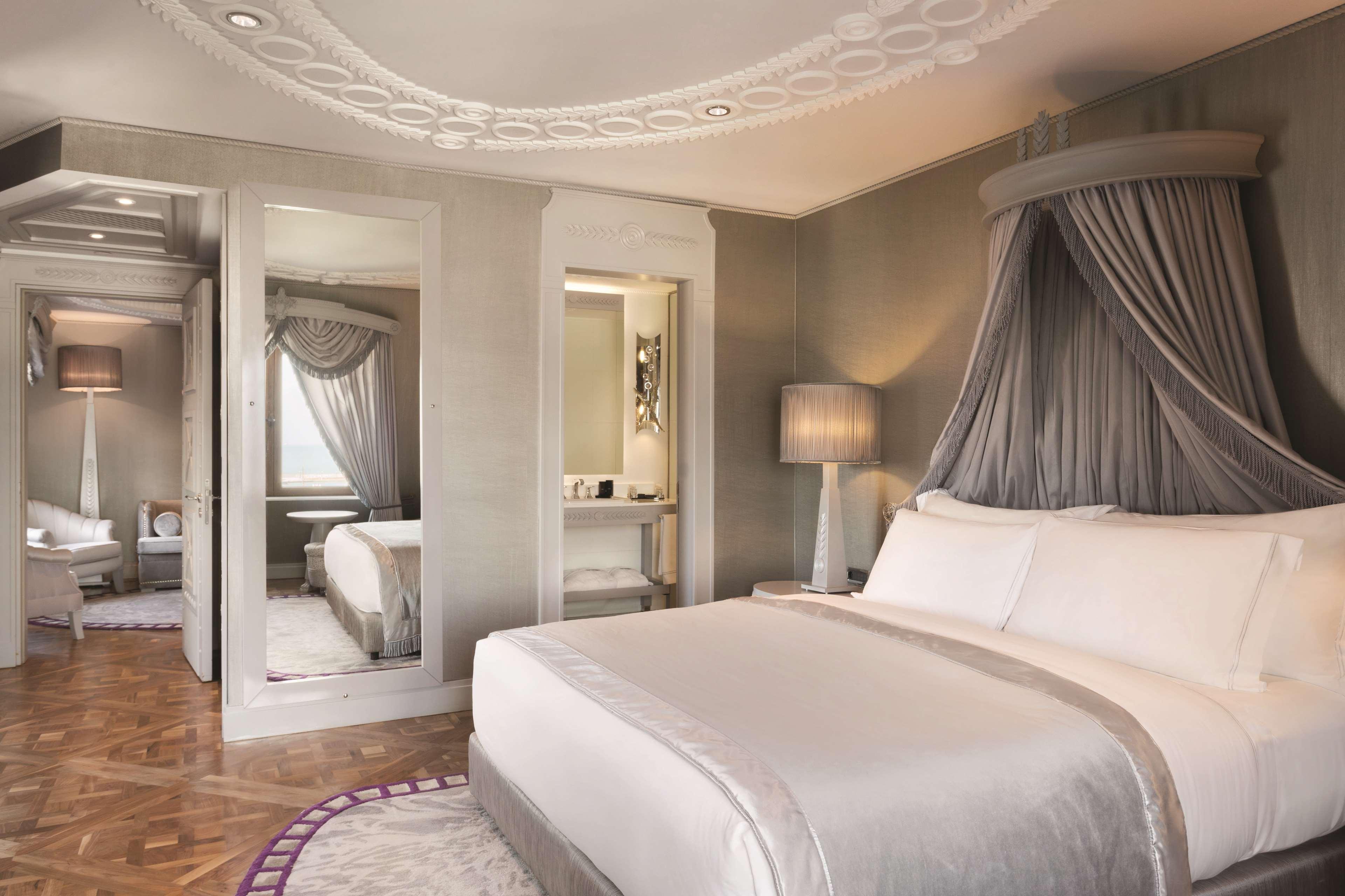 Hotel Wyndham Grand Kalamis Marina Istanboel
