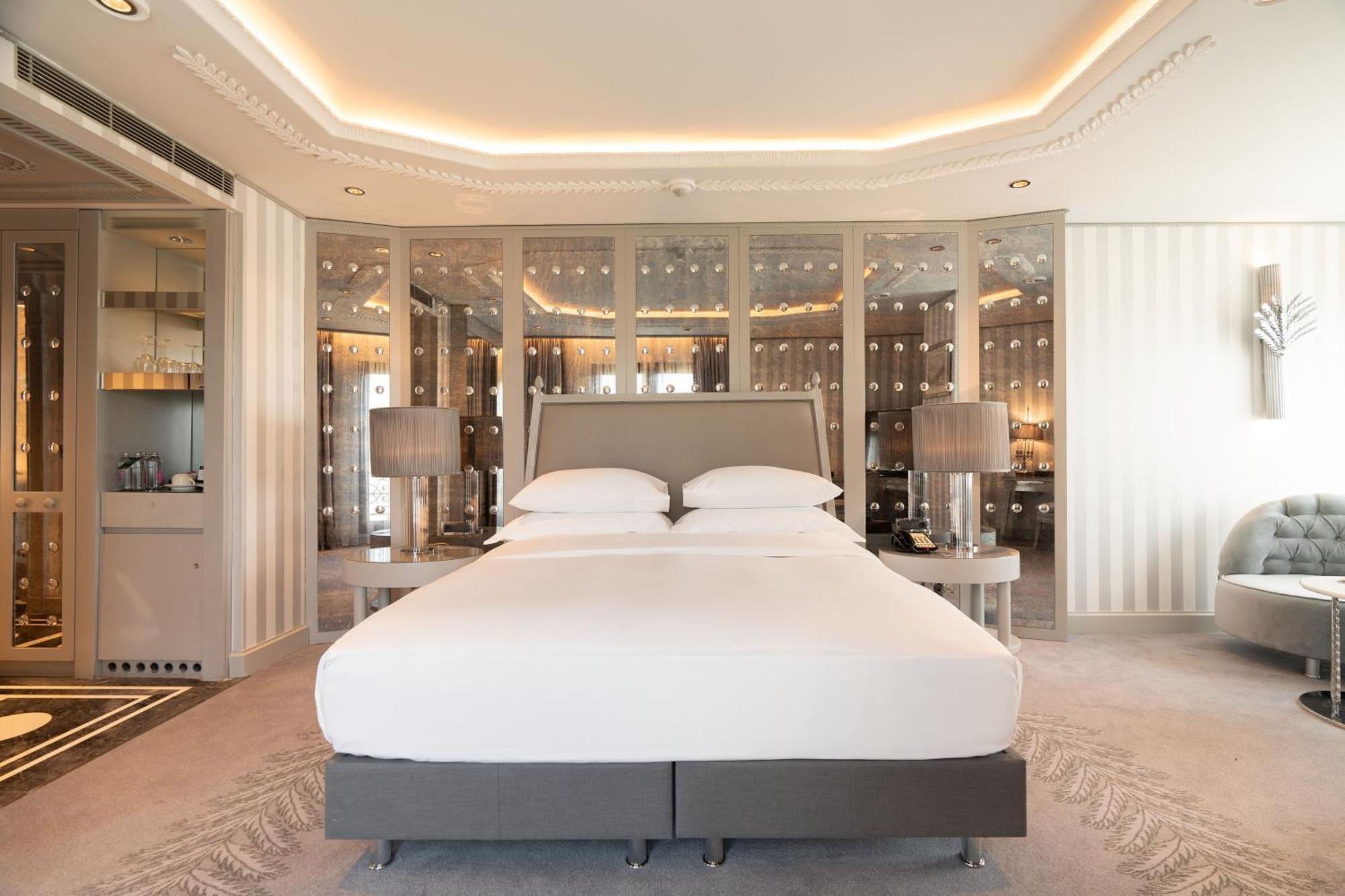 Wyndham Grand Kalamis Marina 5* איסטמבול